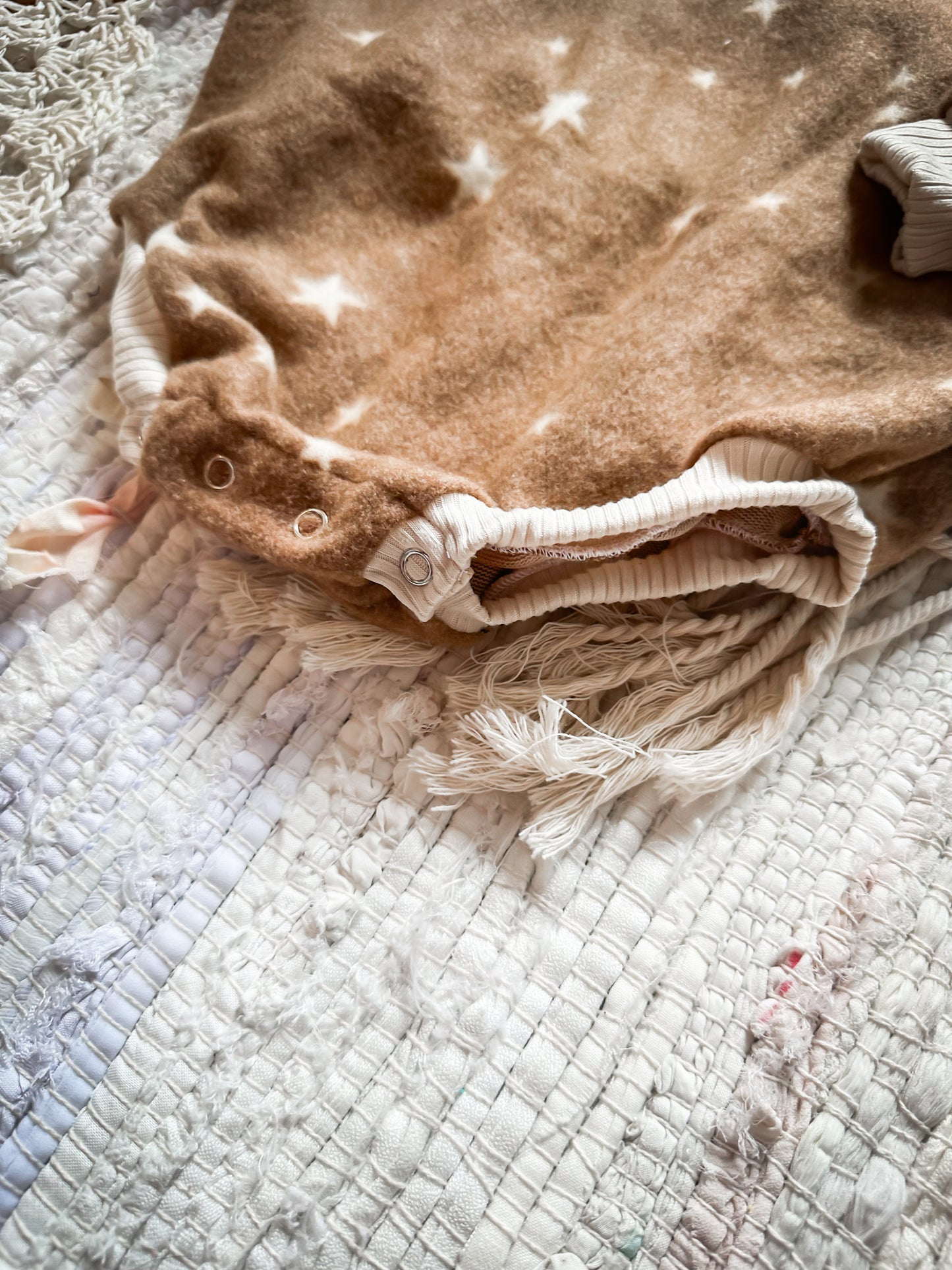 Sweater Romper (with snaps) 12-18m