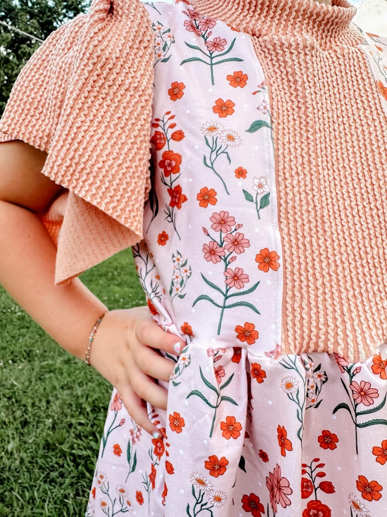 Autumn laughs in Flowers