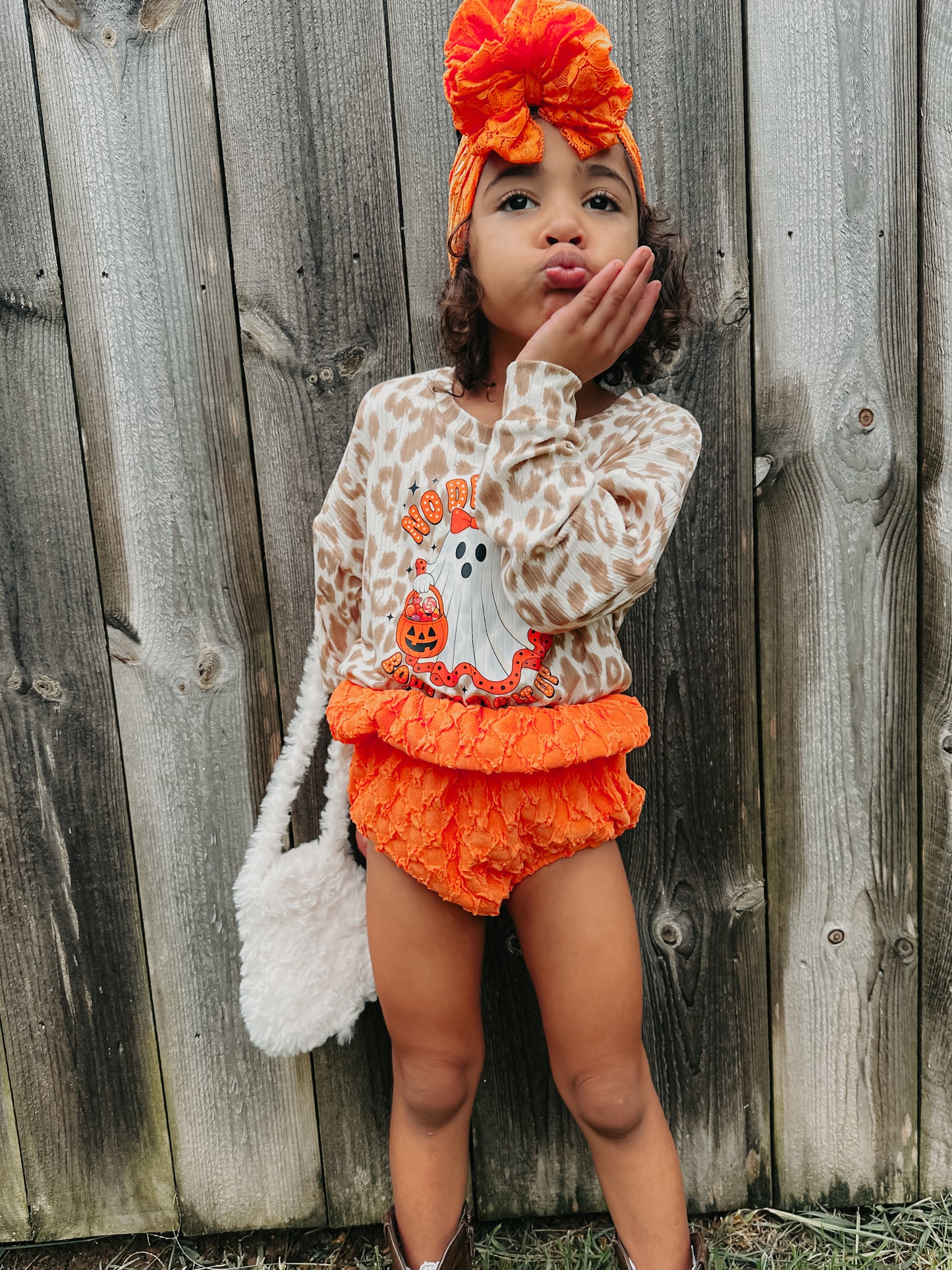 Girly Bout to Bag it Up (tee only) on cheetah