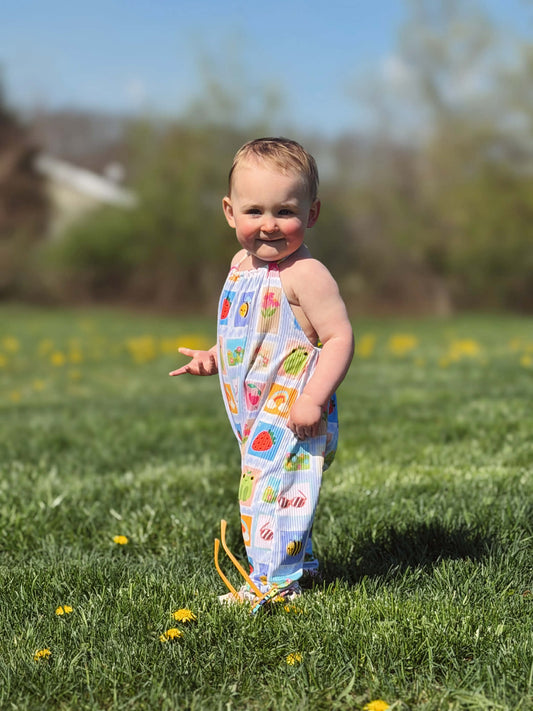 Bare-feet & Sun-kissed Cheeks